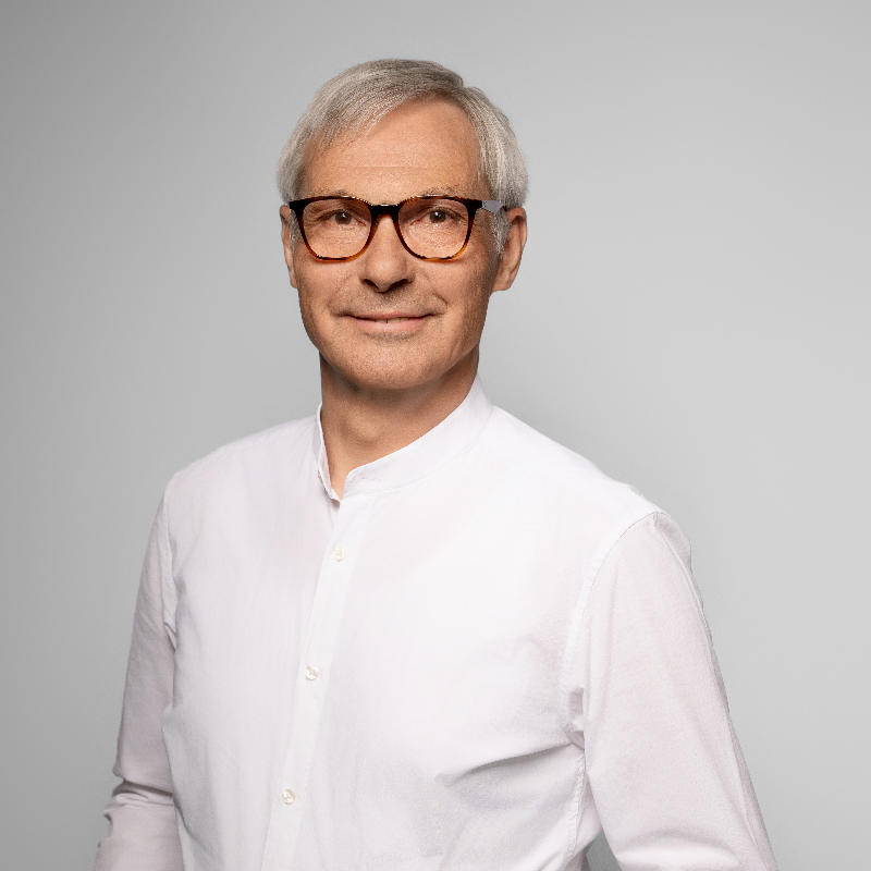 Dr. Matthias Kulinna