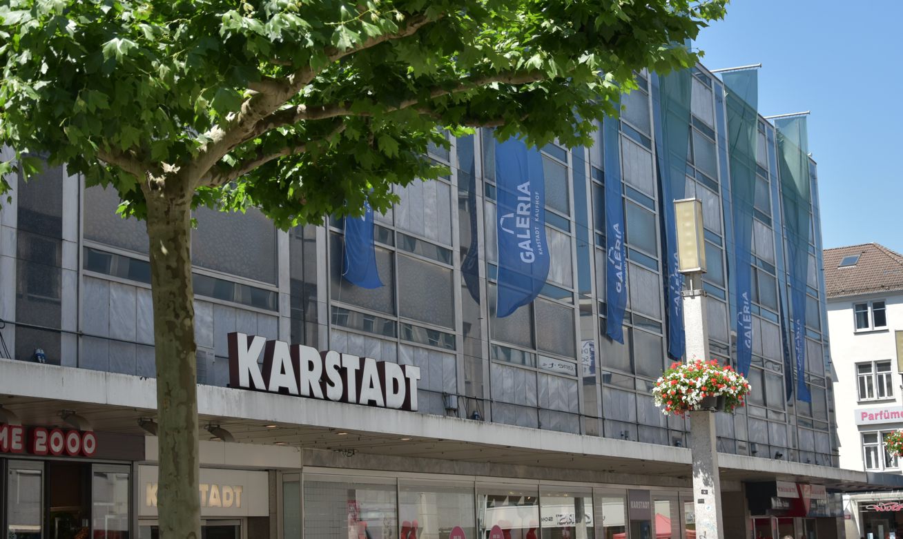 Neue Pl�ne f�r das ehemalige Karstadt-Areal vorgestellt. (Foto: CDU)