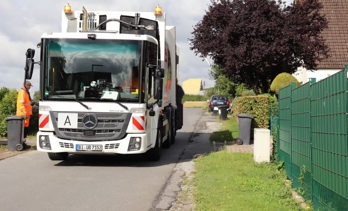 Die wasserstoffbetriebenen M�llfahrzeuge rollen seit dieser Woche wieder durch Bielefeld. (Foto: CDU)